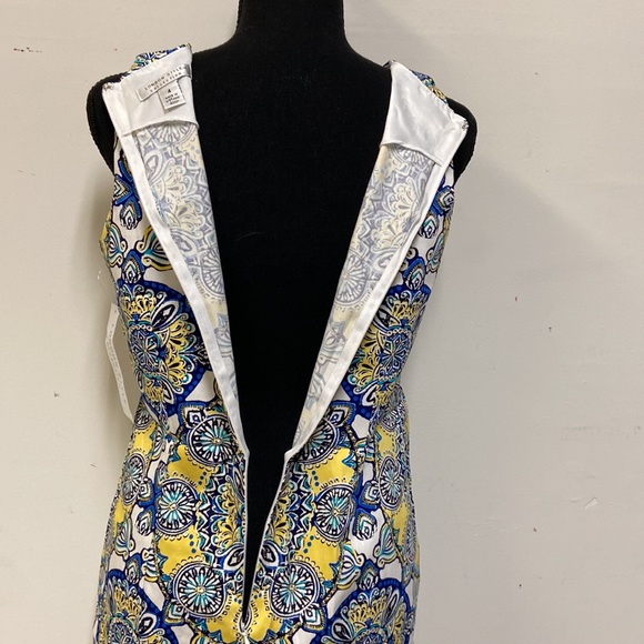 London Style Collection - Women's Short Sleeve Zippered Up Dress (NWT) - Picture 5 of 6